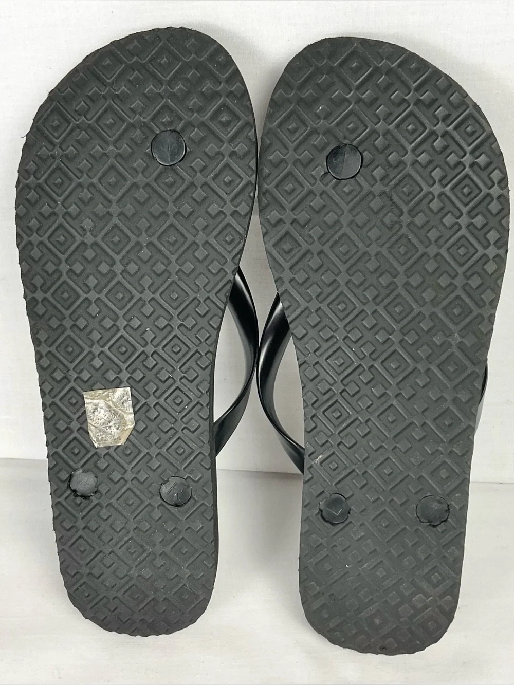 Tory Burch Leopard Print Rubber Flip Flops Gold Logo Sandals Approximate: Size 9